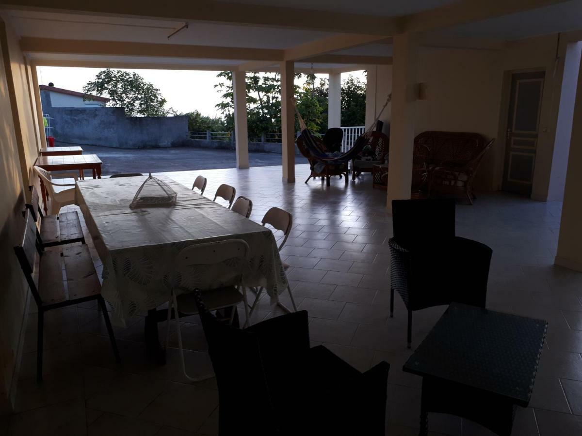 Refuge de Joel Bed and Breakfast Case-Pilote Buitenkant foto